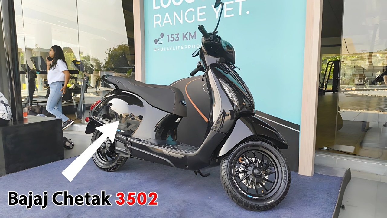 Bajaj Chetak 3502